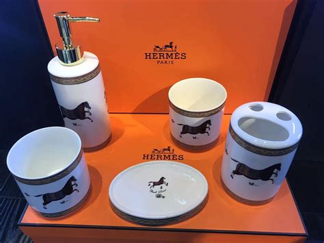 hermes soap holder